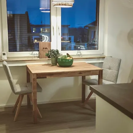 Rheinnest , Neue Und Gemütliche Apartamento